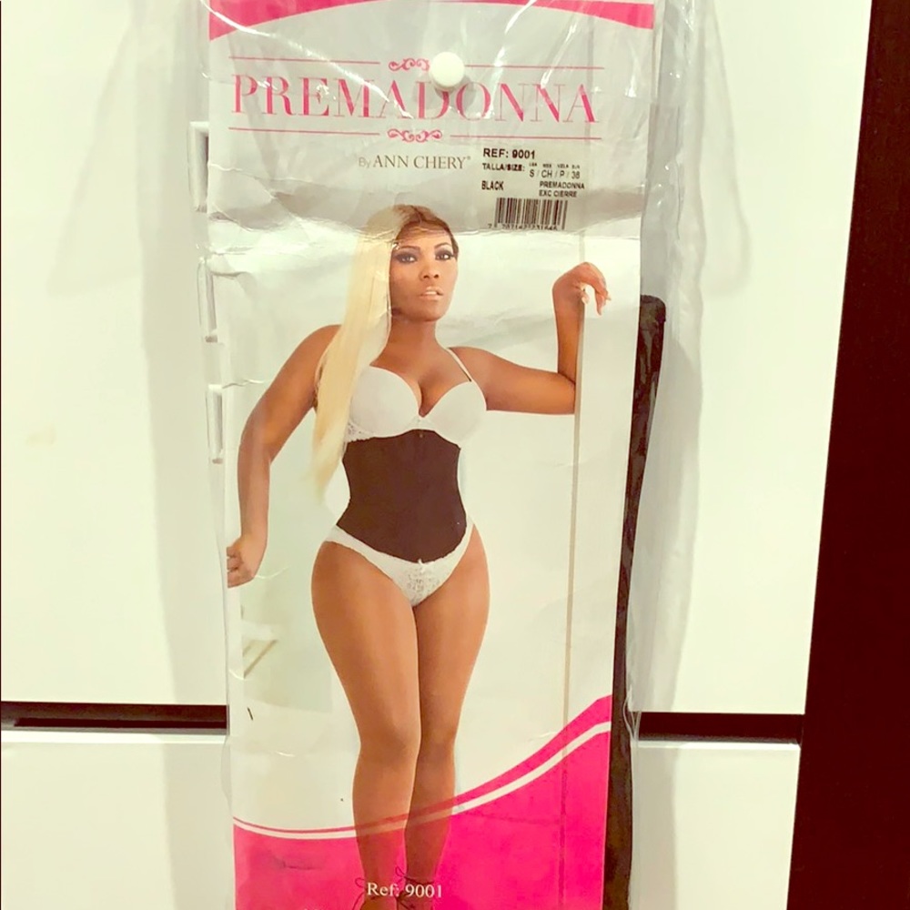 Waist trainer